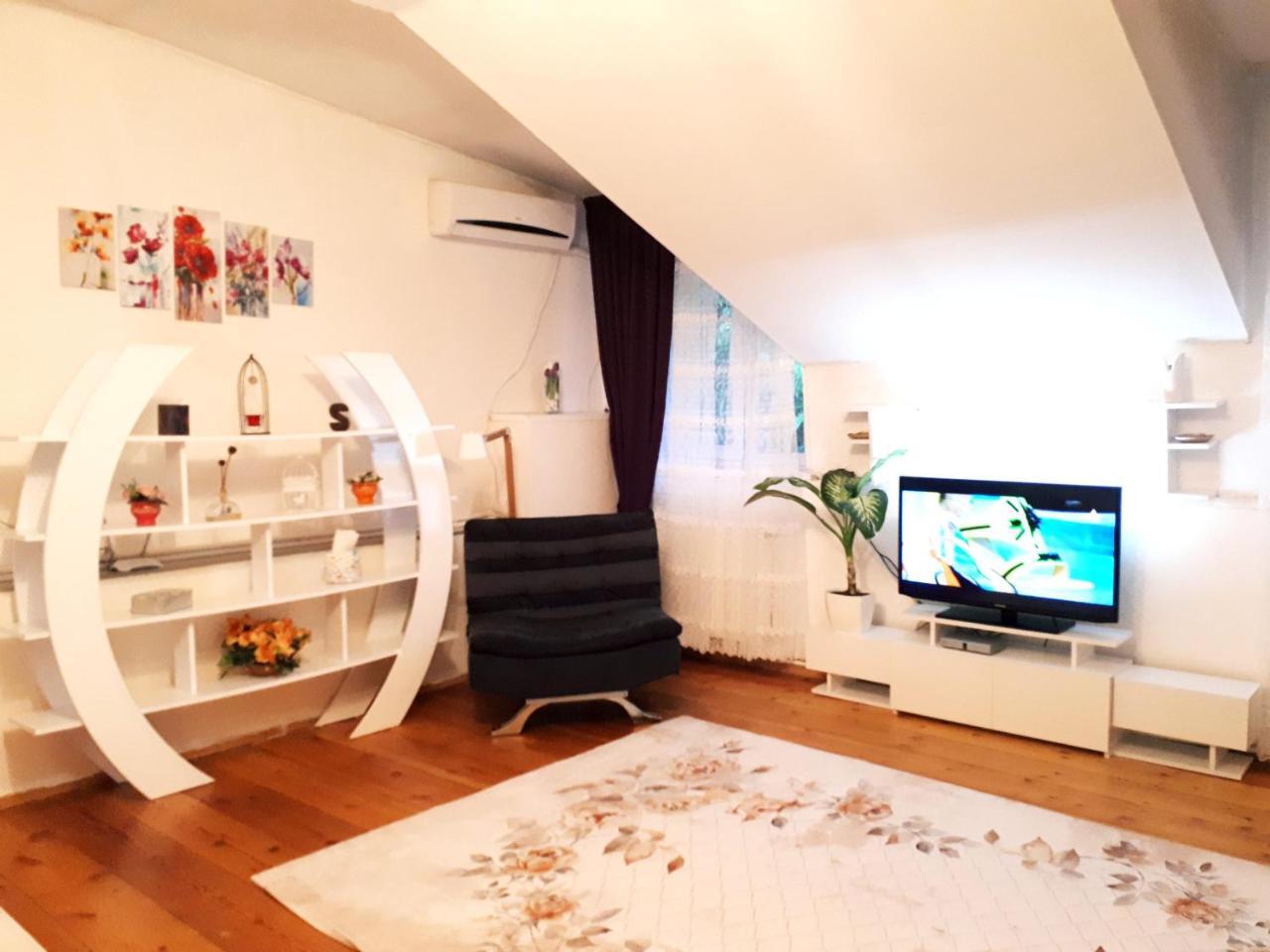 Karin House Lägenhet Tbilisi Exteriör bild